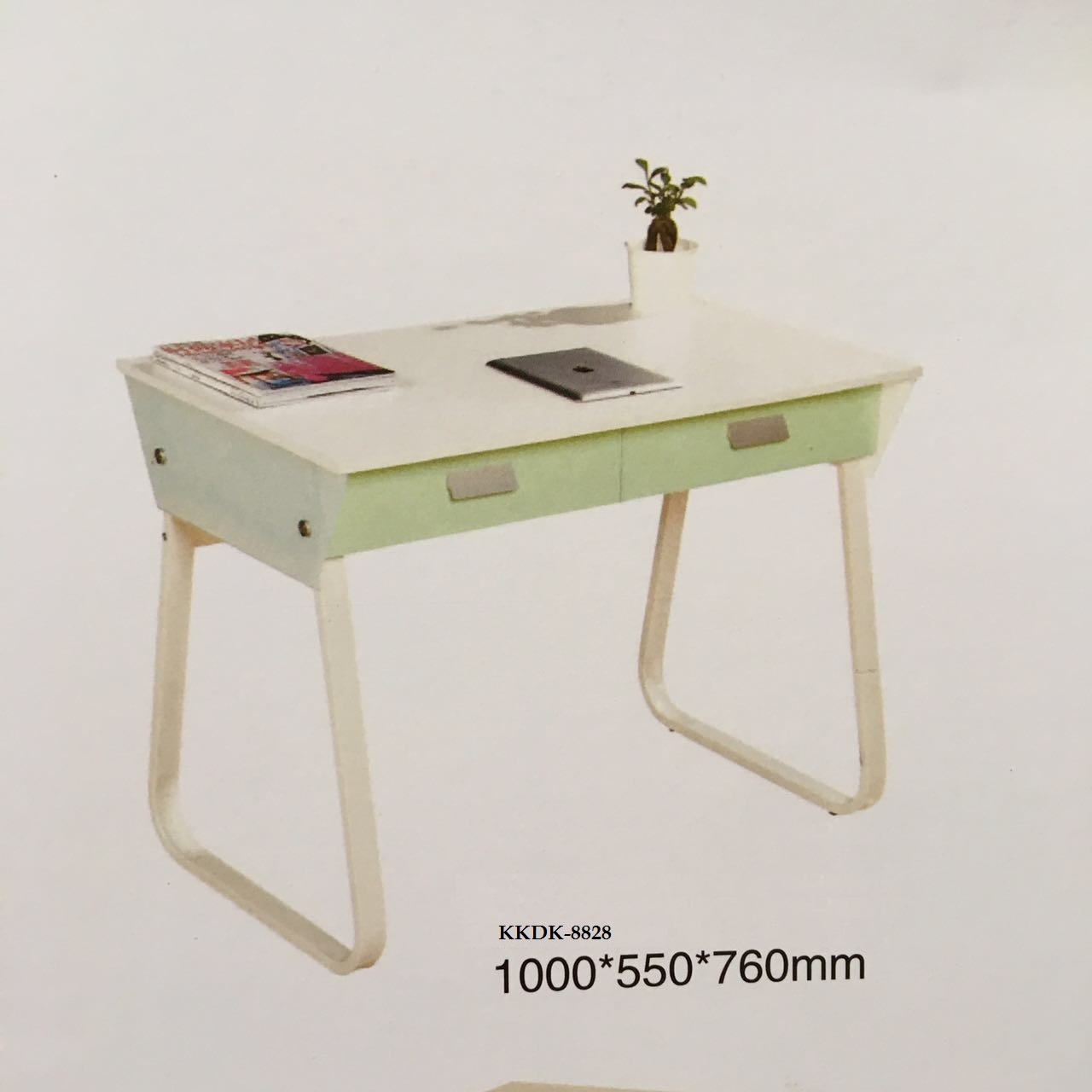 Buy kids study tables and chairs online at Kids Kouch India